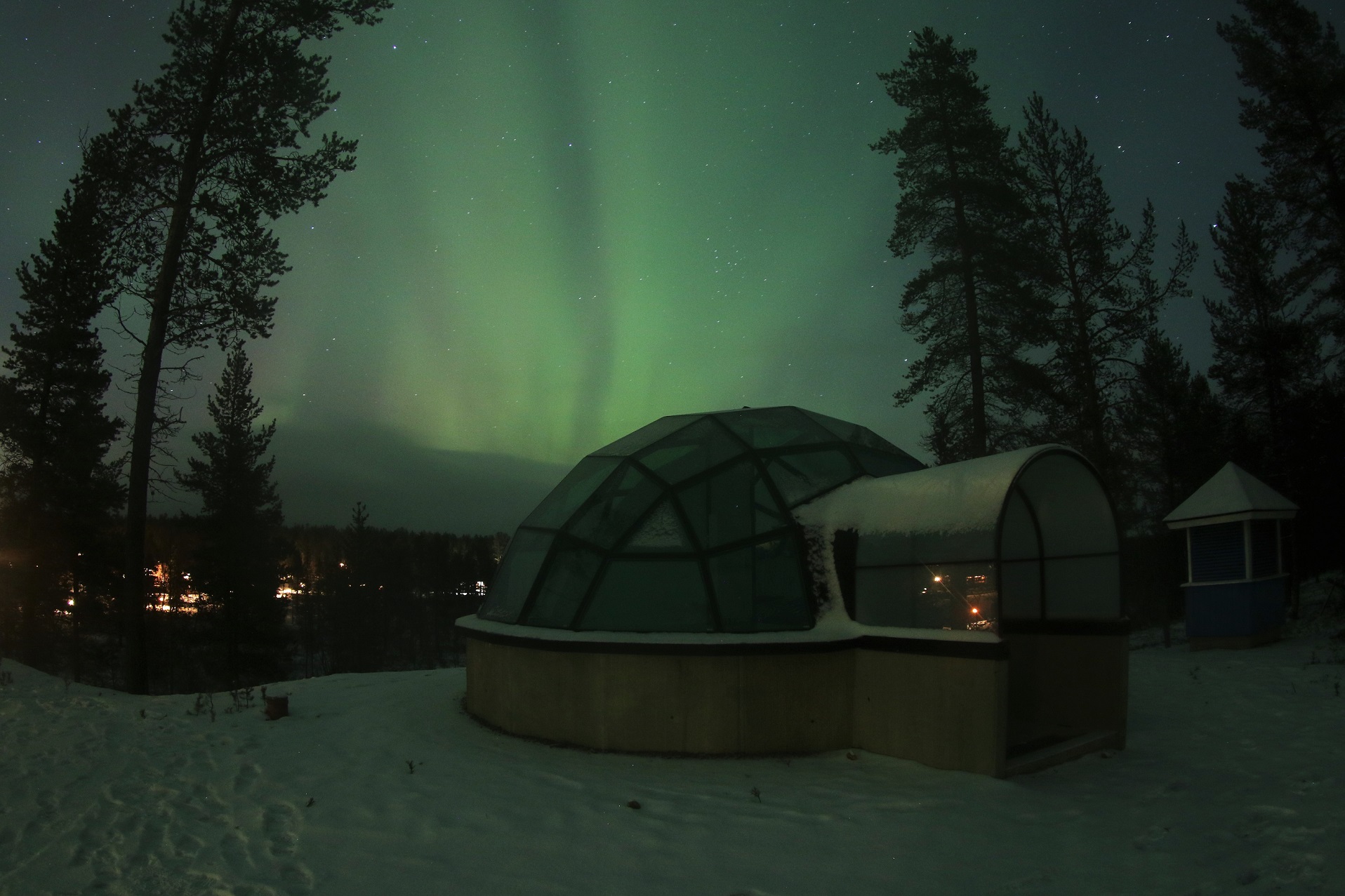 Glass igloos